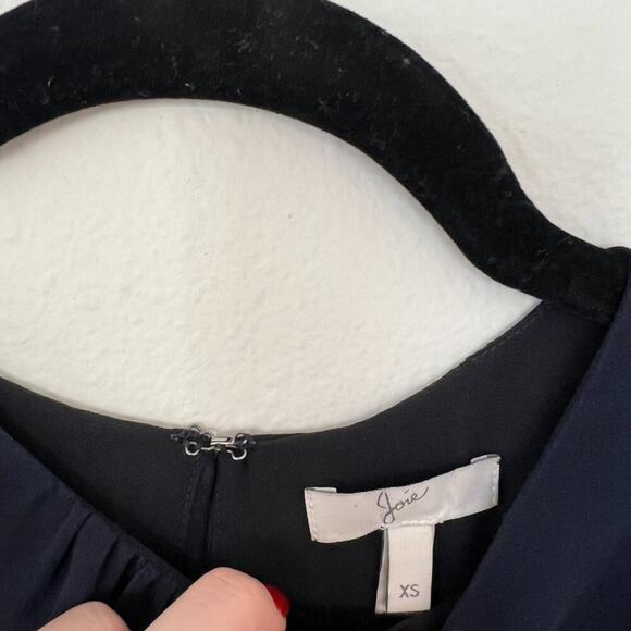 Joie Navy Geometric Silk Sleeveless Top - Picture 5 of 7